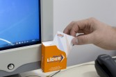 Caixinha de lembretes personalizada em papel e carto, prtica, com adesivo no verso para colagem em qualquer superfcie, facilitando o acesso JK 010