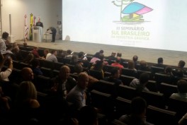 Grfica JK participa do 2 Seminrio Sul Brasileiro da Indstria Grfica em 22/10/2016